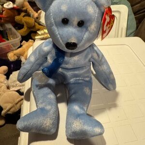 Ty beanie baby 1999 holiday teddy